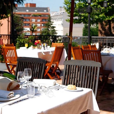Ayre Hotel Alfonso II Oviedo Dış mekan fotoğraf