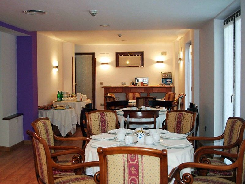 Ayre Hotel Alfonso II Oviedo Dış mekan fotoğraf
